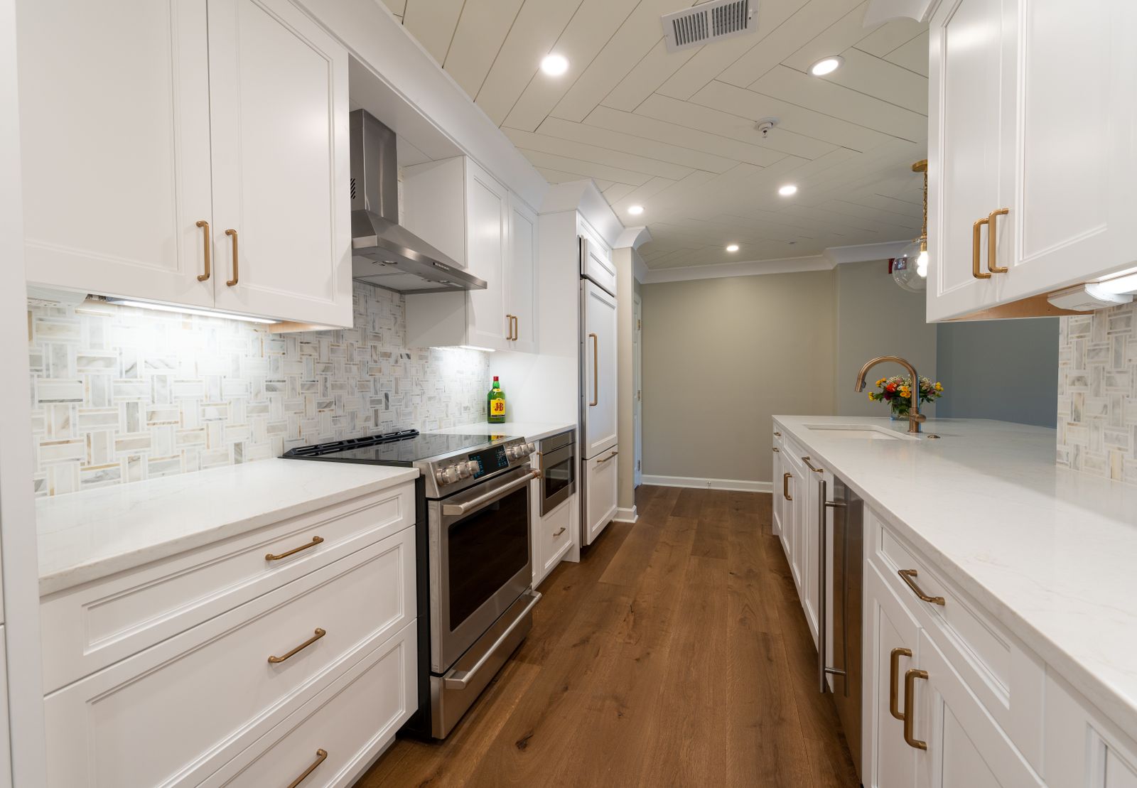 Kitchen at 518 Oakwood Ave